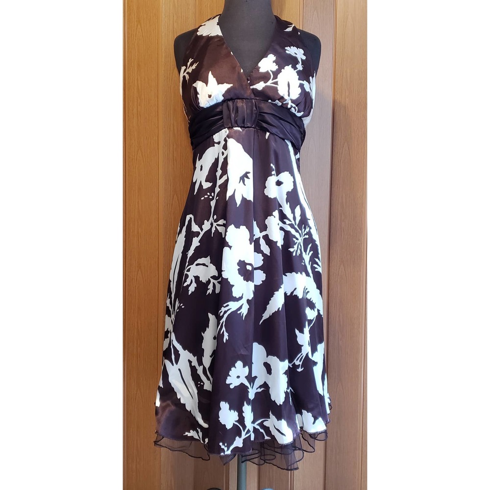 Speeckless size 11 brown and white halter dress